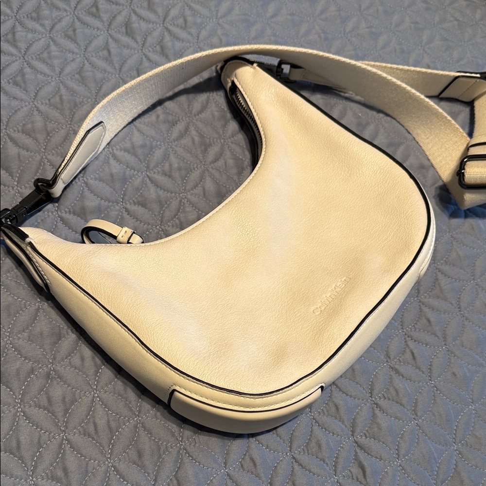 Calvin Klein Off-White Shoulder Bag